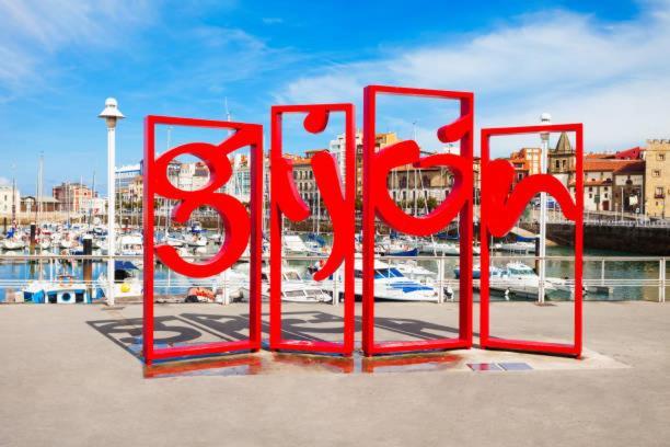 Apartament Piso Gijon Centro Zewnętrze zdjęcie